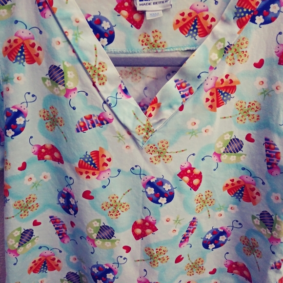 Top Scrub - XS (2 for $10) - Picture 3 of 9